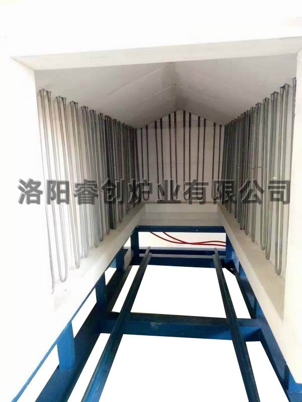 台车炉炉膛结构
